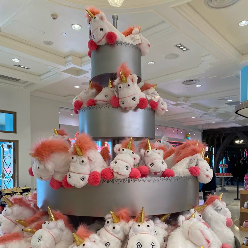 Unicorn Stuffed Toy - ตุ๊กตายูนิคอร์นต้นฉบับจากยูนิเวอร์แซลสตูดิโอ เป็นกระเป๋าเป้สะพายหลังแบบหมอนอิง/หมอนนุ่ม เหมาะสำหรับเป็นของขวัญวันเกิดและของที่ระลึกสำหรับเด็กผู้หญิง