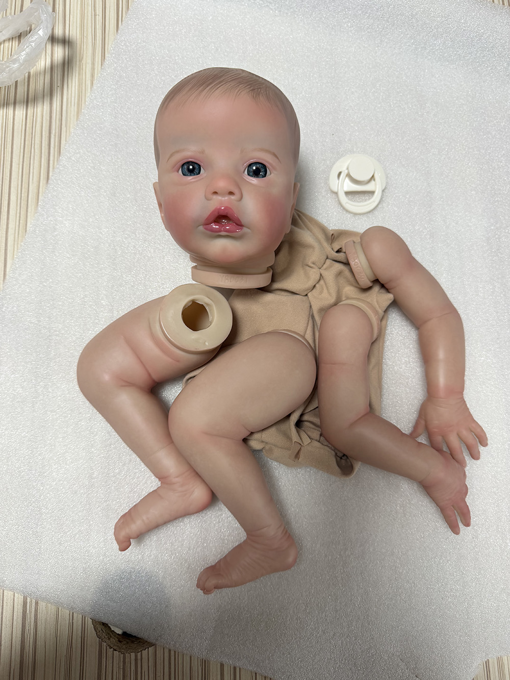 18 นิ้วมาใหม่ Reborn ตุ๊กตาชุด - Kids Quiet Toys บทวิจารณ์และราคา