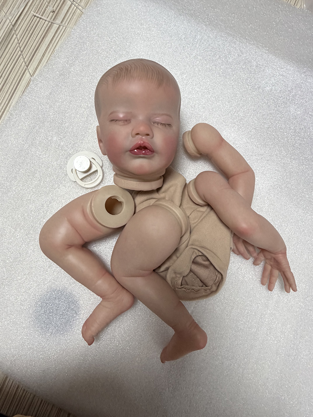 18 นิ้วมาใหม่ Reborn ตุ๊กตาชุด - Kids Quiet Toys บทวิจารณ์และราคา